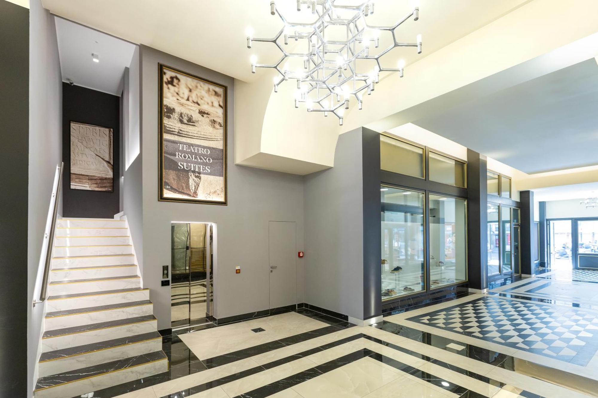 Teatro Romano Exclusive Suites Trieste Exterior photo