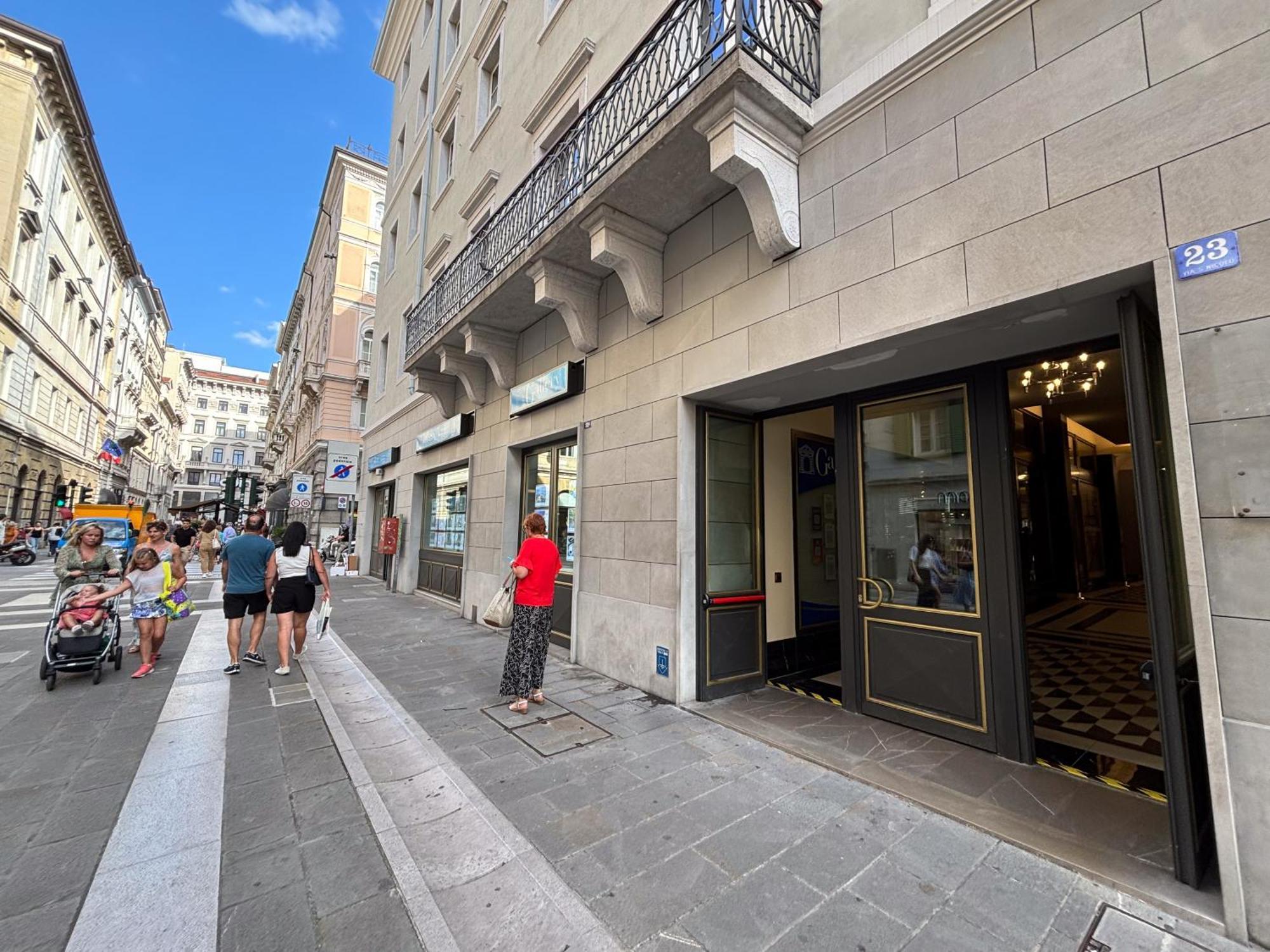 Teatro Romano Exclusive Suites Trieste Exterior photo